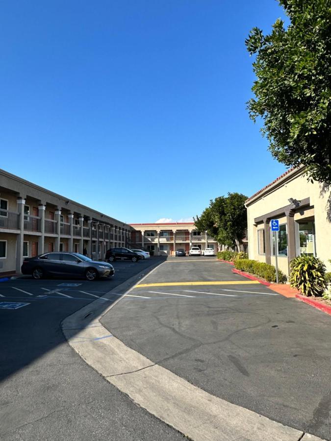 Rodeway Inn South Gate - Los Angeles South Экстерьер фото